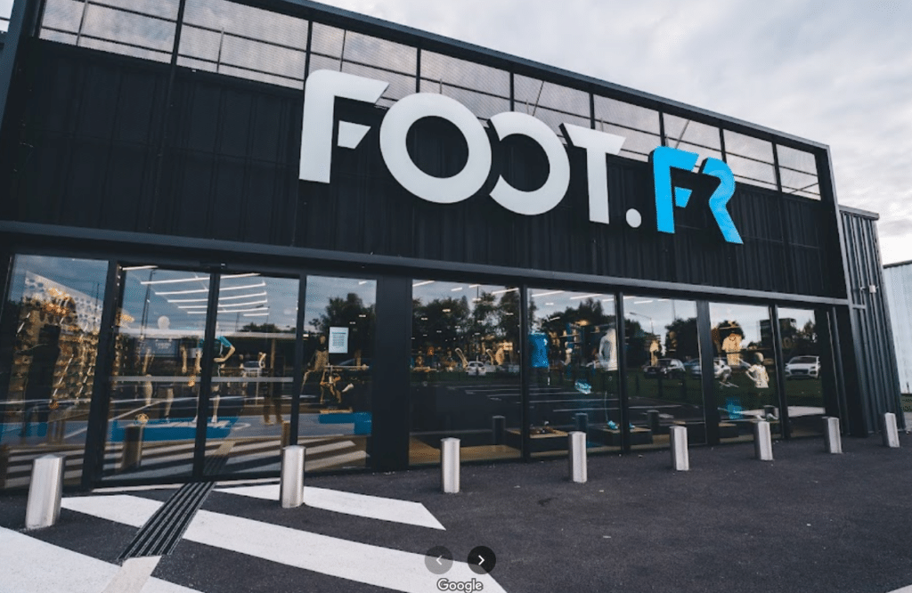 ENTERPRISE installe FOOT.FR